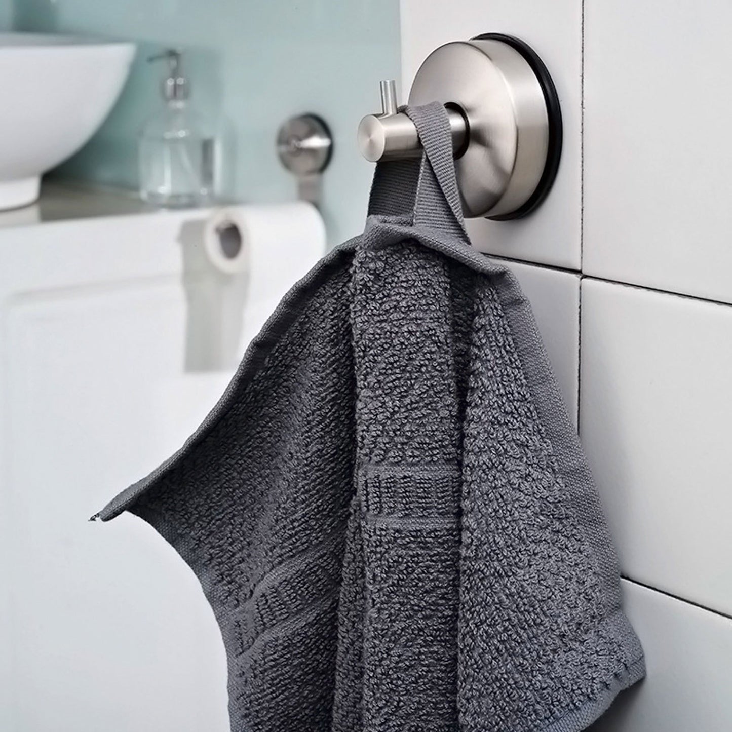 Reusable Vacuum Suction Cup Hooks – Stainless Steel Wall Hooks for Bathroom & Kitchen (Set of 2)